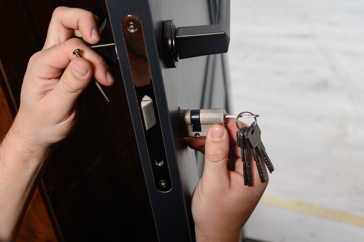 Why Choose a Local Locksmith in Bradford (Not a National Call-Shark)