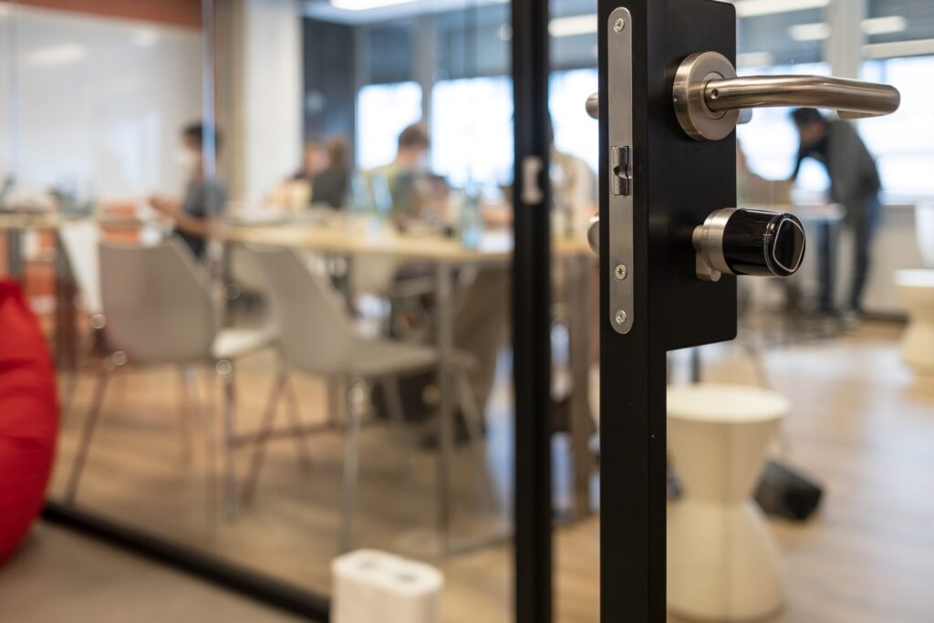 24 Hour Commercial Locksmith Bradford